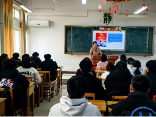 從“哪吒”到春節申遺，青春奮斗與文化自信js3845金沙線路共鳴 ——思政教研室開展“思政開學第一課”